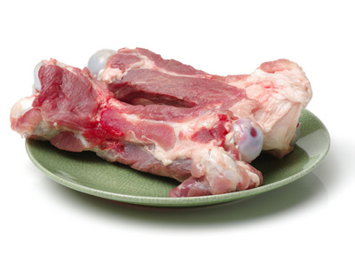 猪骨用于烹调照片