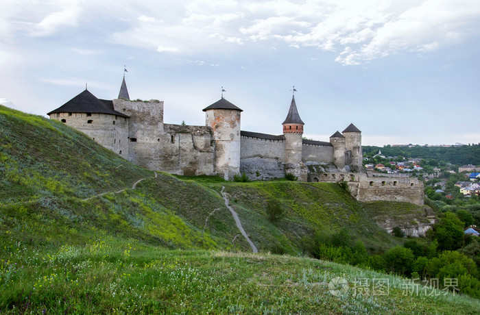 在乌克兰，具有里程碑意义的堡垒