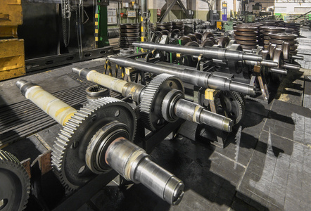 火车轮轴与小齿轮.详细信息轮对火车未组装照片