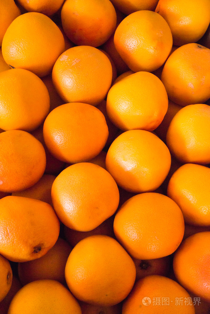 在市场上的新鲜橙子照片-正版商用图片1q8ovu-摄图新视界