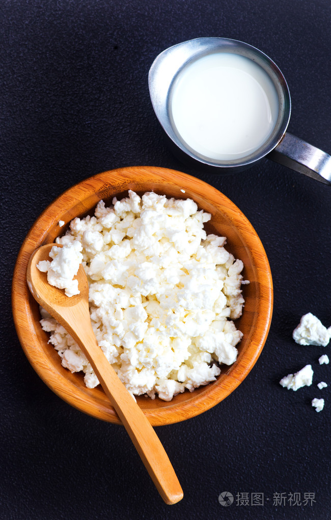 奶酪和牛奶