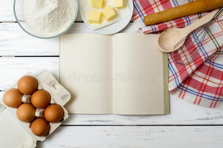 鸡蛋 古老的 大头针 衬垫 菜单 材料 笔记本 面粉 厨房