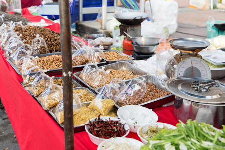 商业 小吃 烹饪 购物 零售业 香料 街道 物体 柜台 泰语