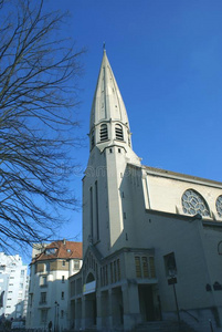 教堂。 法国巴黎圣莱昂