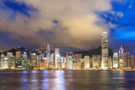 夜晚的香港城市天际线