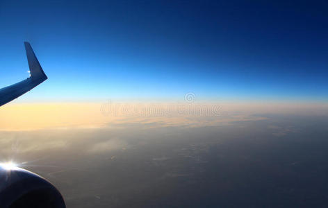 高的 发动机 地平线 窗户 地球 太阳 运输 西伯利亚 天空
