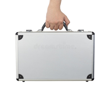 手和手臂拿着银色的行李或简单的箱子隔离在wh上