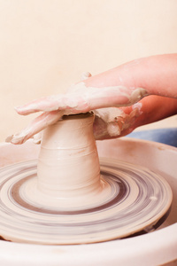 蔡尔兹陶瓷工艺品图片