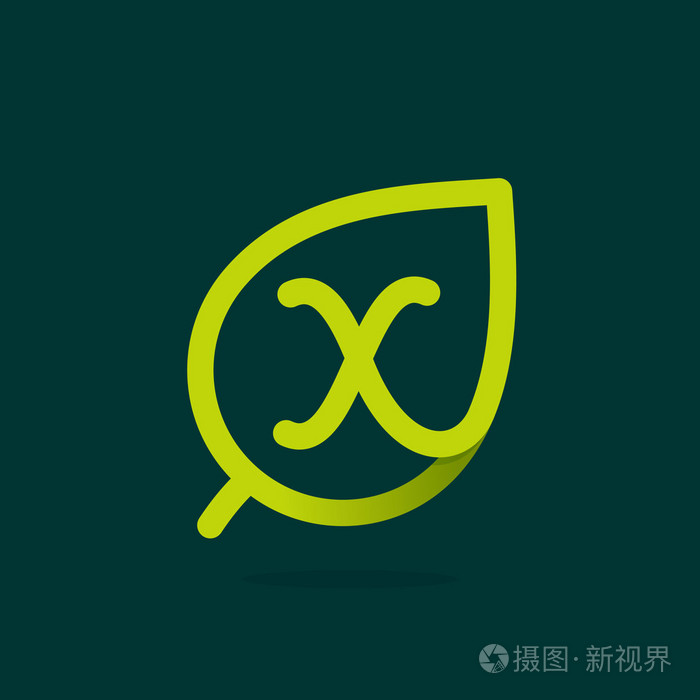 x 字母标志在绿叶