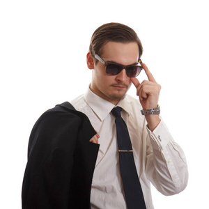 周到的商人在一套西装