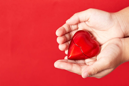 我的心就在你手中照片