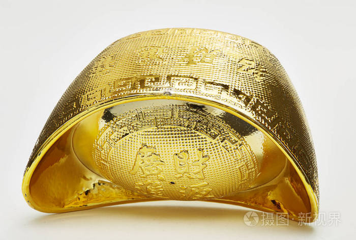 孤立的白色背景上的中国黄金锭