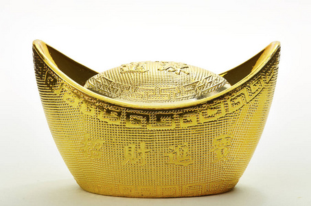 孤立的白色背景上的中国黄金锭照片