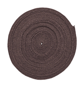 绞纱的暗棕色纺织磁带上白色孤立插画