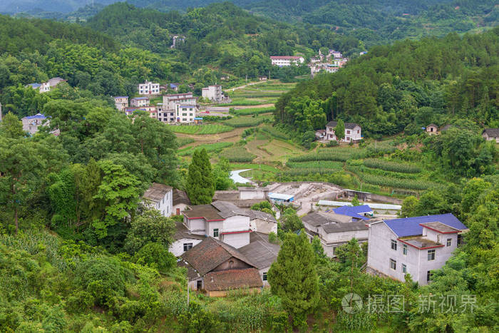 在湖南省张家界山区村庄的景观