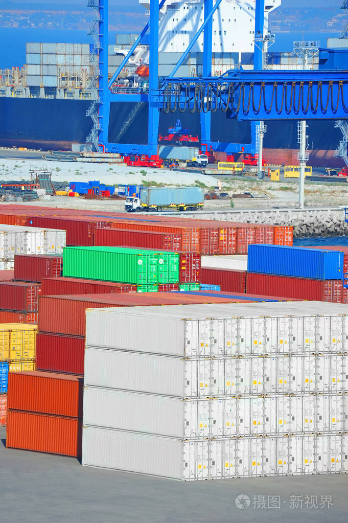 港口货物起重机 船舶和集装箱