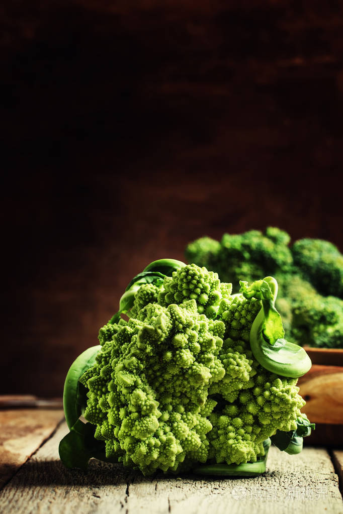 整个绿花椰菜甘蓝罗马