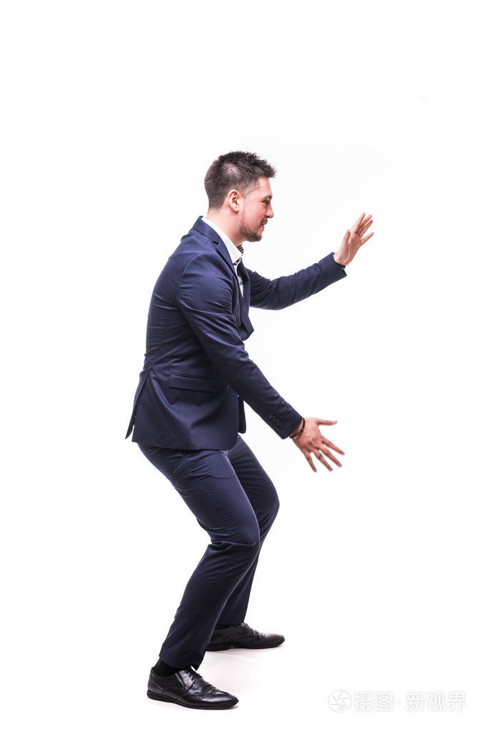 在西装跳舞有趣的人