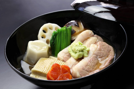 jibuni,鸭肉炖菜,日本料理照片