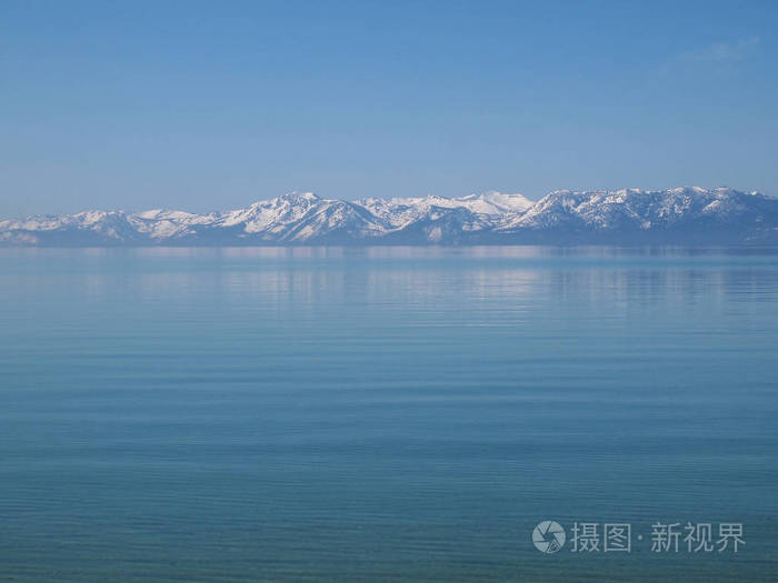 景观的太浩湖