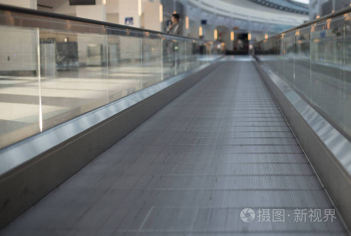 走道平面自动扶梯在机场
