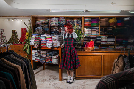 服装店海报图片