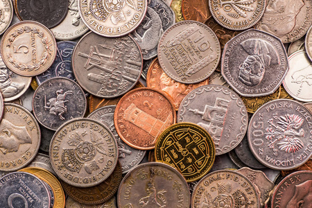 几个欧洲货币-背景图案的硬币照片