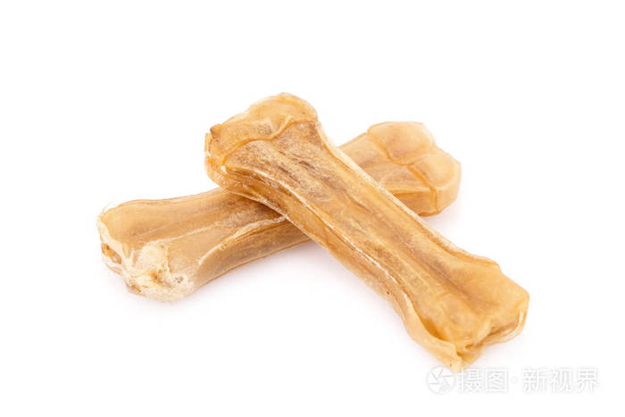 在白色的狗骨头