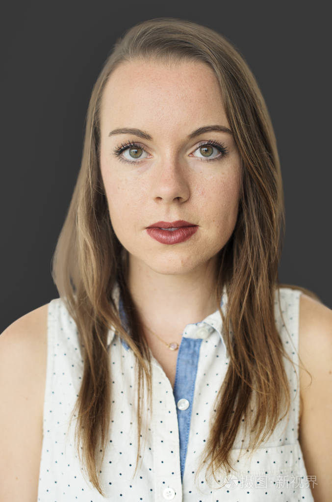 严重的白种女人照片-正版商用图片1rk9p4-摄图新视界