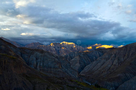 季节 环境 领域 喜马拉雅山脉 国家的 自然 小山 高地
