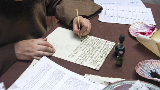 桌子 印刷 信件 羊皮纸 古老的 字母表 纸莎草 写作 钢笔