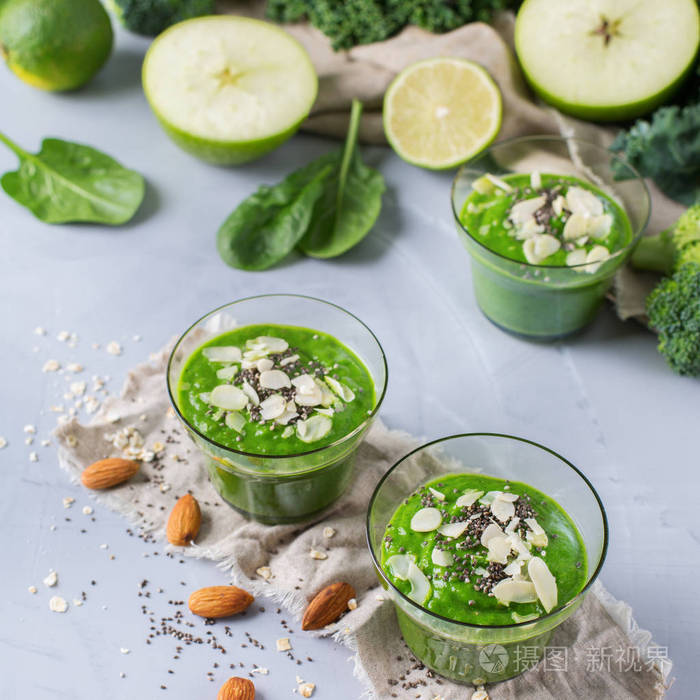 菠菜和羽衣甘蓝苹果西兰花石灰绿色奶昔