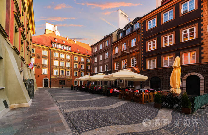 在华沙老镇的老式街道