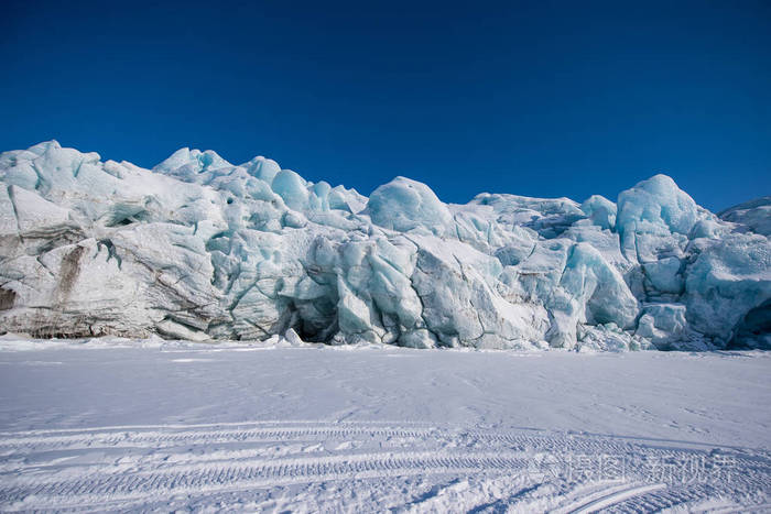 挪威风景自然的斯皮茨伯根冰川山漫长的岁月斯瓦尔巴北极冬季极地阳光