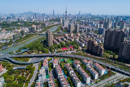 南京城市建筑景观的鸟瞰图图片