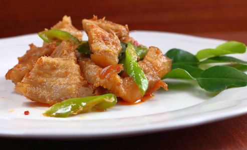 泰国菜红咖喱辣猪肉图片