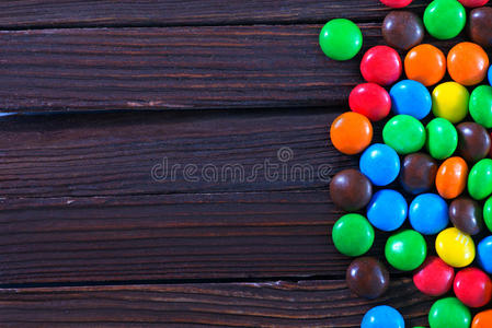 彩色巧克力糖