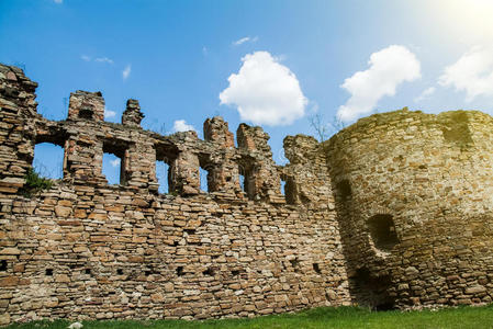 古老的Mykulynci城堡Ruines房间