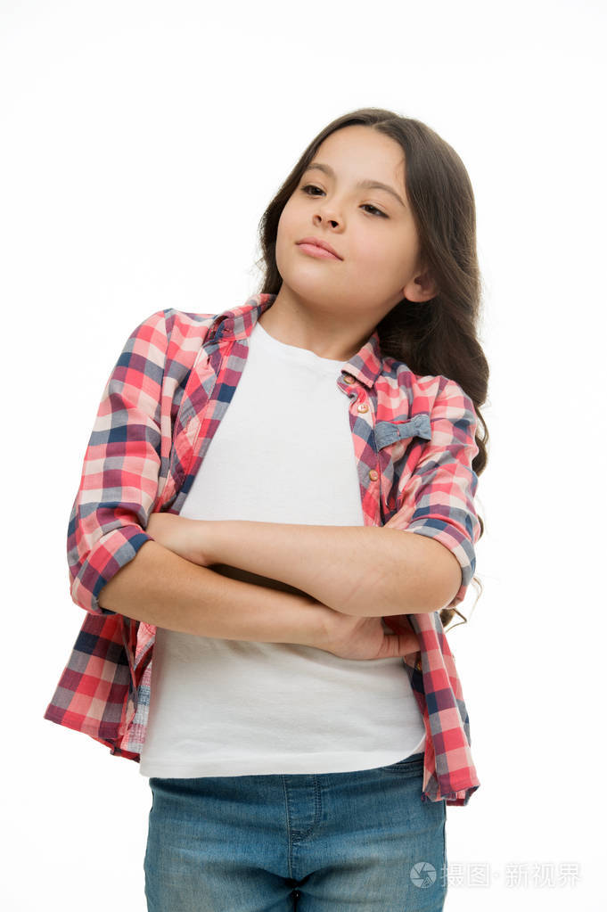 孩子享受她的优越感或名声.孩子傲慢的行为
