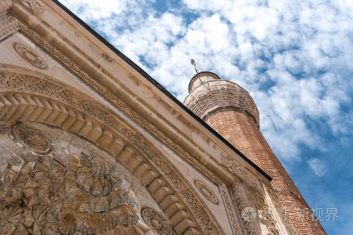 十三世纪的宗教建筑贝塞希尔孔亚的埃斯特洛清真寺。 它有原始的木柱。