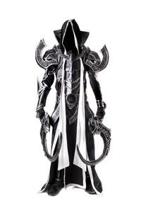恶魔的男人一个穿着黑暗恶魔角色扮演的幻想服装的男人照片