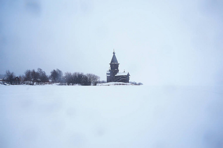 旧基芝教堂建筑冬景俄罗斯图片