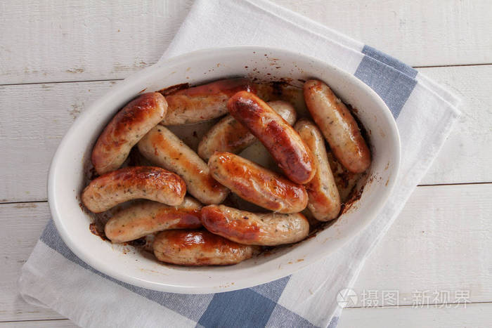 煮熟的英国猪肉香肠