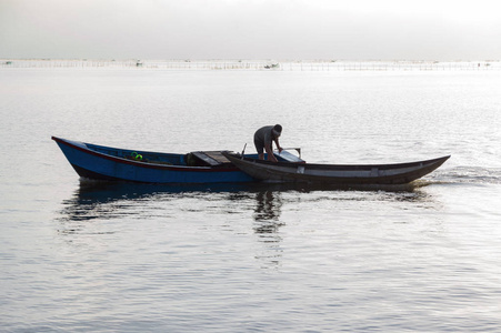 峡湾小型渔船改装照片