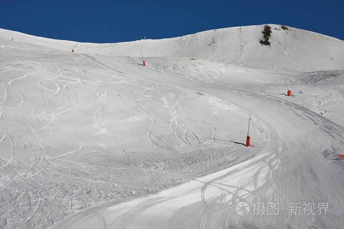 阿尔卑斯山的滑雪场