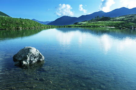 高山湖泊