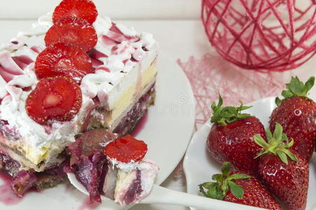 糕点糖果 浆果 蛋糕 小吃 草莓 生日 美食家 水果 自制