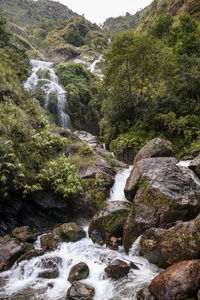 自然 极端 瀑布 点心 级联 地标 公司 变模糊 风景 尼泊尔