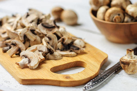 素食主义者 烹饪 切片 切割 真菌 蘑菇