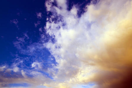 空气 薄雾 天空 毛茸茸的 黄昏 天堂 云景 复兴 日落